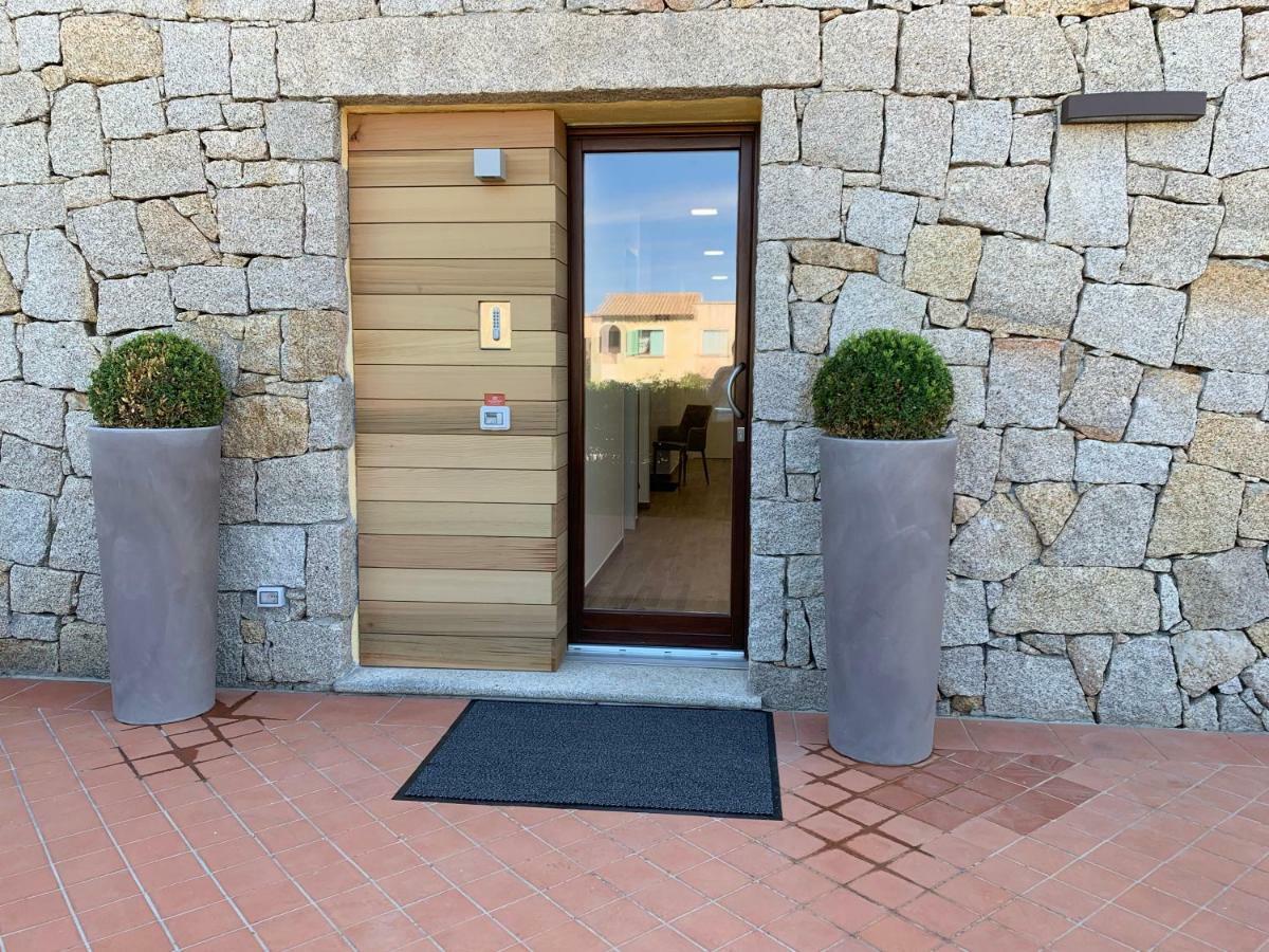 Hotel Relais Del Borgo- Domo à Porto San Paolo  Extérieur photo